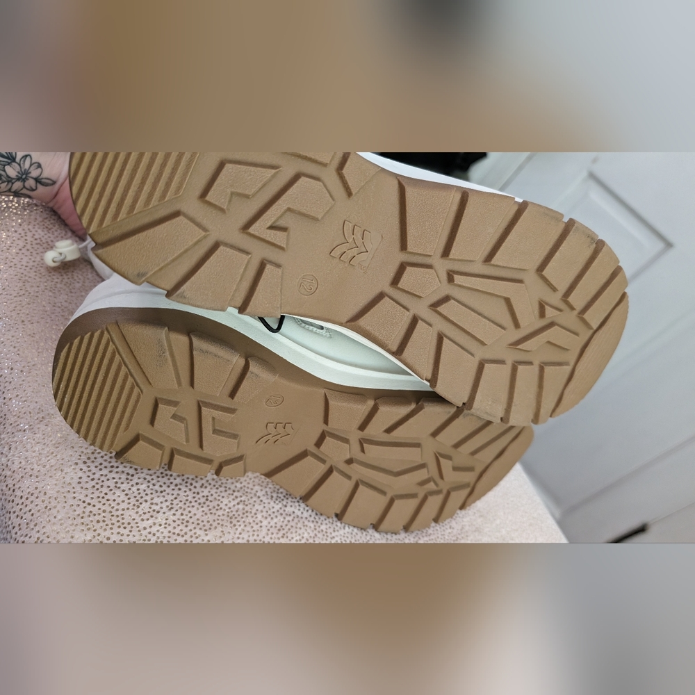 All in Motion womens winter boot 12 NWT - Picture 5 of 10